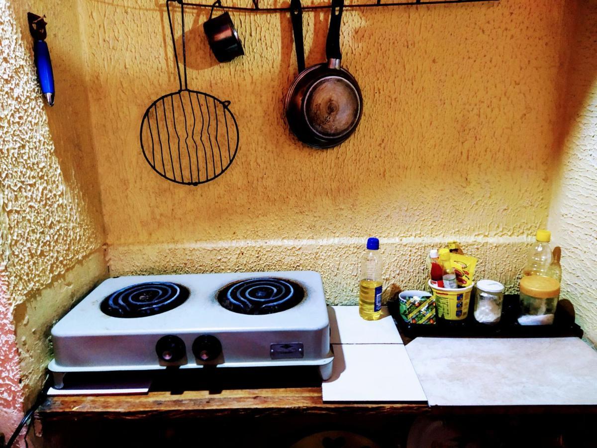 Hostal Latitud Ecuem Quito Luaran gambar