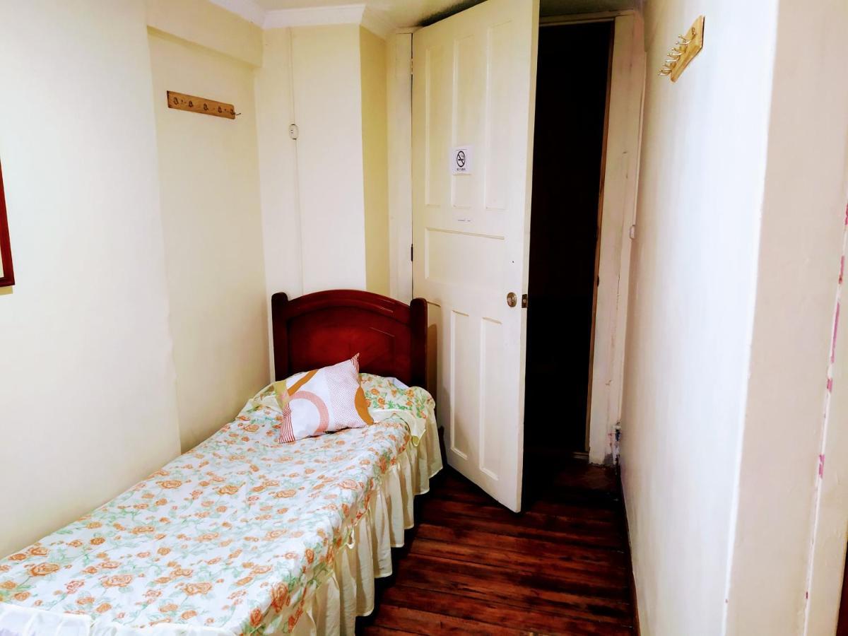Hostal Latitud Ecuem Quito Luaran gambar