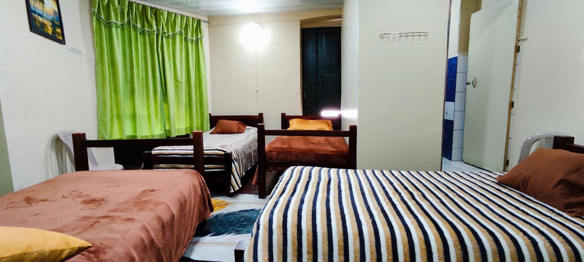 Hostal Latitud Ecuem Quito Luaran gambar